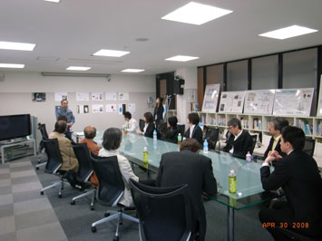 （株）アモウ主催デザインコンペ表彰式 1