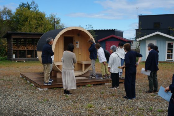 建築史家・駒木定正氏と行く 旧北海製罐第3倉庫見学記